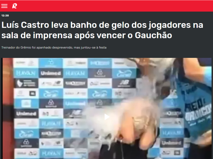 Jornal 'Record' noticia banho de gelo dos jogadores do Grêmio em Luís Castro