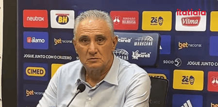 Tite, técnico do Cruzeiro, em entrevista coletiva no Maracanã