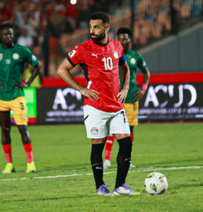 Mohamed Salah durante partida pelo Egito