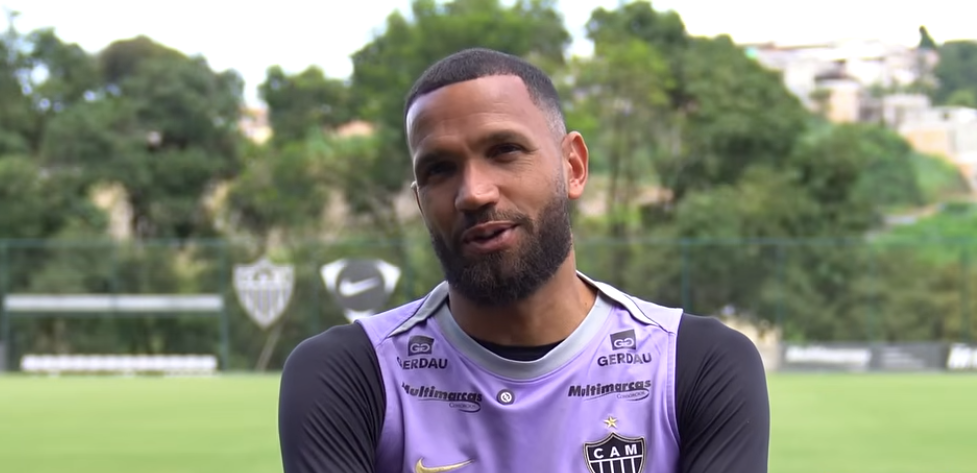 Atlético: Everson monta time da carreira com astros do Real Madrid e herói do Flamengo