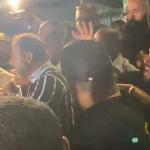 Augusto Melo faz festa com torcida do Corinthians por suspensão de votação de impeachment