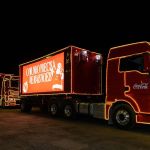 Natal 2024: BH e Nova Lima recebem caravana de caminhões temáticos com Mamãe e Papai Noel
