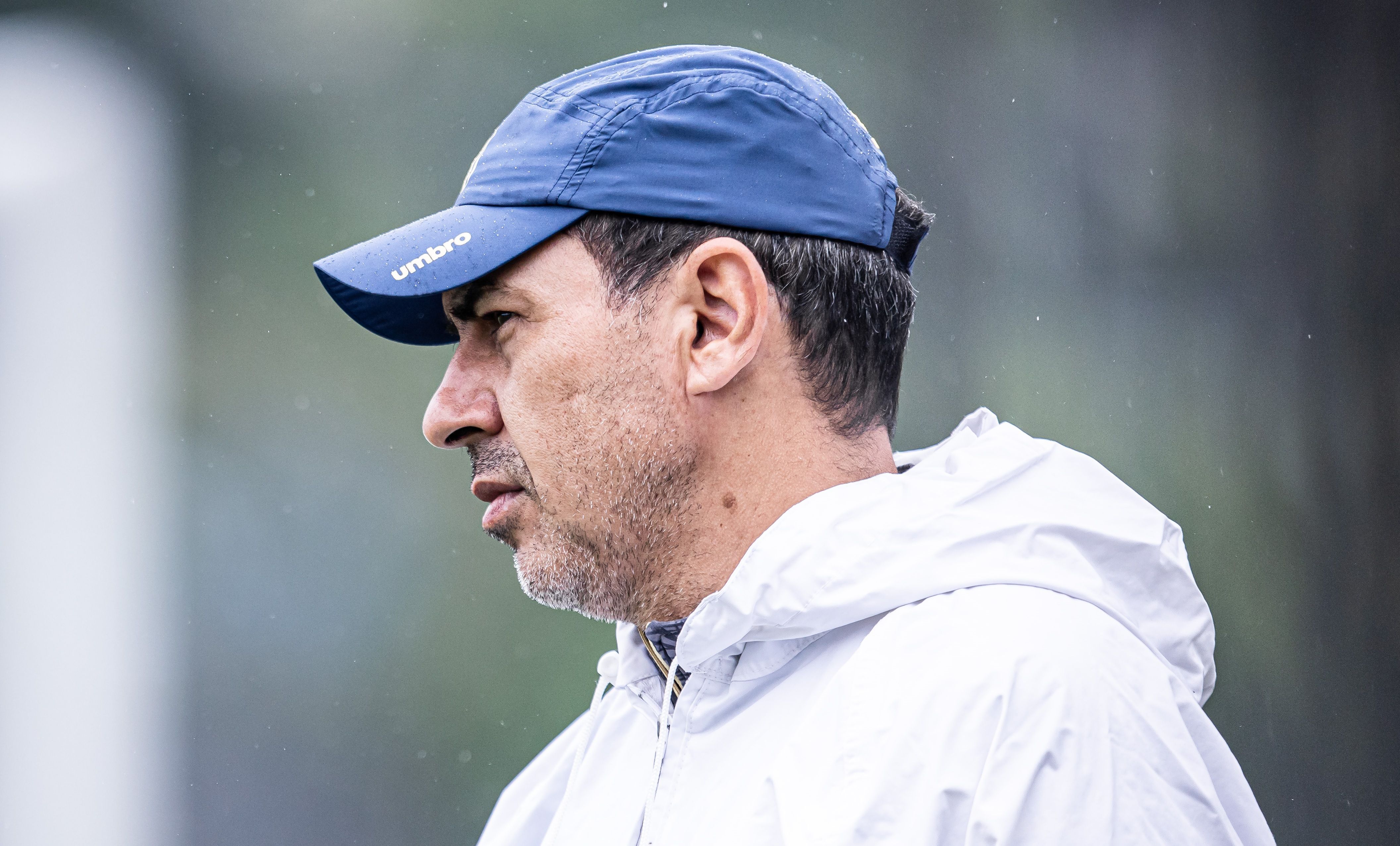 Fábio Carille deixa comando do Santos após título da Série B do Brasileiro