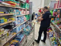 Carne vencida desde 2022 é apreendida em supermercado no Rio Grande do Sul
