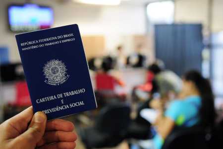 Imagem de uma carteira de trabalho