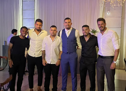 Léo Aragão, do Cruzeiro, se casou nesse sábado (28); William e João Marcelo foram convidados