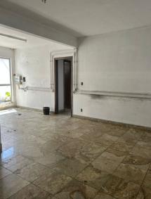Casas de Fernandinho Beira-Mar, do Comando Vermelho, são leiloadas em Betim, na Grande BH