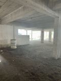 Casas de Fernandinho Beira-Mar, do Comando Vermelho, são leiloadas em Betim, na Grande BH