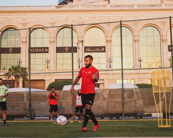 Rafinha Alcântara treinando pelo Al-Arabi