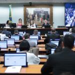 CCJ da Câmara aprova projeto que cria novas hipóteses para impeachment de ministros do STF