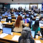 PEC que reduz maioridade penal de 18 para 16 anos é aprovada na CCJ da Câmara