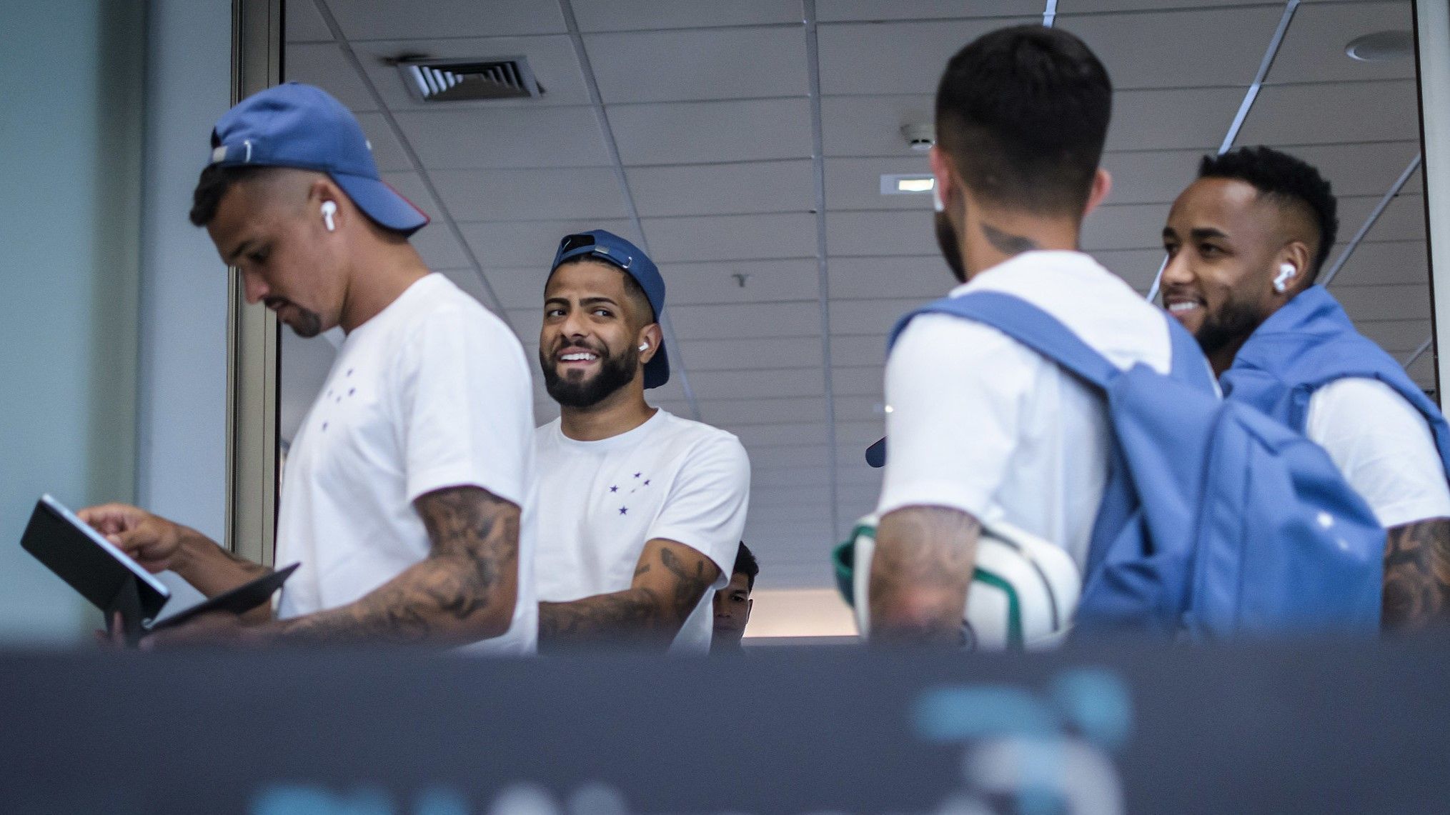 Atacante do Cruzeiro que viajou à Argentina não enfrenta Lanús; entenda