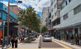 Centro Histórico - calçadão da Rua Batista de Oliveira Arte Divulgação PJF.jpg