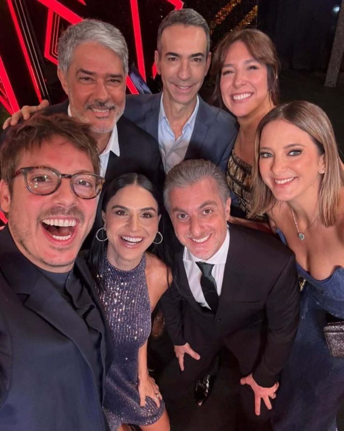 Fábio Porchat, William Bonner, César Tralli, Luciano Huck, Natasha Dantas e Ticiane Pinheiro