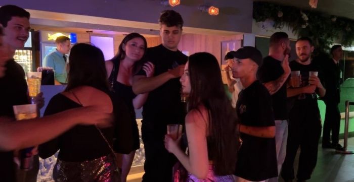 Chalezinho tem mais de 20 de tradição na noite de BH 