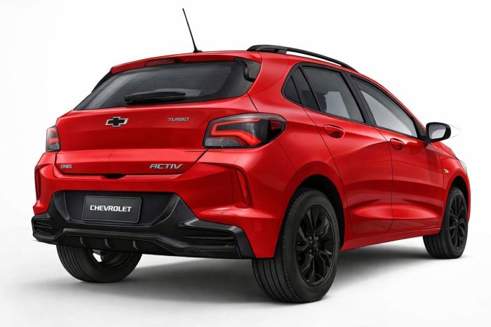 Projeção Chevrolet Onix Activ