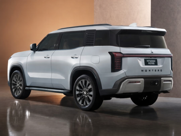 Projeção novo Mitsubishi Pajero