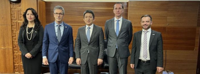 Romeu Zema (Novo) com vice-ministro de Comércio Exterior chinês, Li Chenggang
