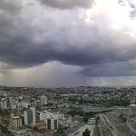 Chuvas intensas: mais de 590 cidades de Minas Gerais estão em alerta de perigo