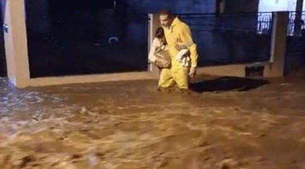 Criança de 3 anos é levada pela enxurrada durante chuva superior a 100 mm no Paraná