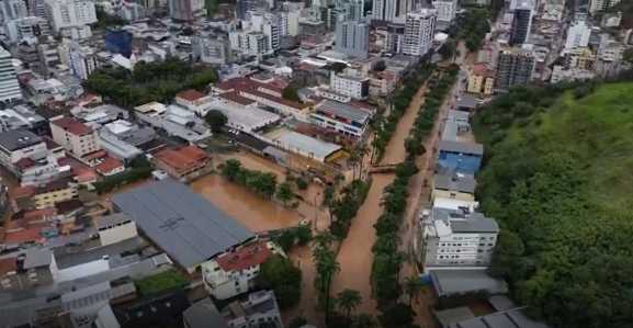 Chuva em Ubá elevou o nível do rio em 8 metros