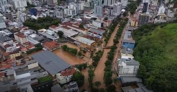 Chuva em Ubá elevou o nível do rio em 8 metros