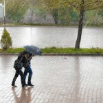 Fenômeno meteorológico provoca chuvas no Sudeste no último fim de semana do verão