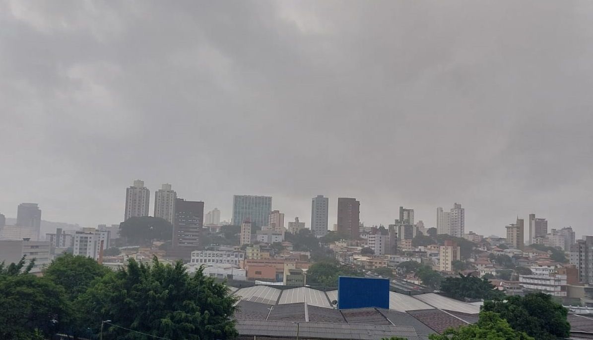 Chuva intensa: veja a lista com as mais de 850 cidades de Minas em risco