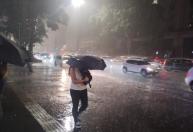 Alerta vermelho aponta chuva acima de 100 mm para cidades de MG neste sábado (3)