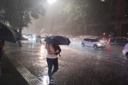 Alerta vermelho aponta chuva acima de 100 mm para cidades de MG neste sábado (3)
