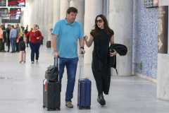 Famosos foram vistos em diferentes aeroportos