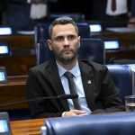 Republicanos avalia lançar Cleitinho à Presidência após desgaste de Flávio Bolsonaro