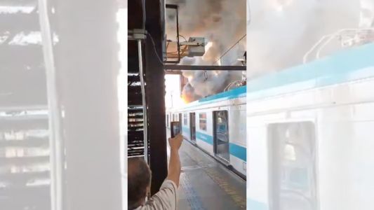 Trem da CPTM pega fogo na estação Santo Amaro em SP | CNN Brasil