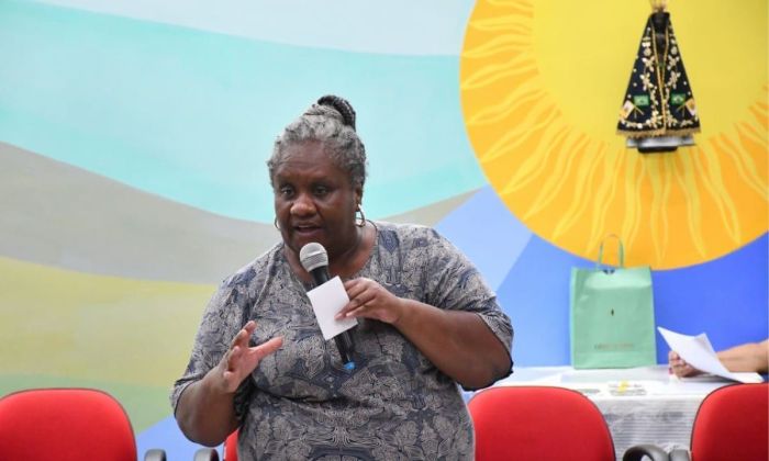 Coordenadora Nacional da Pastoral do Menor, Marilda dos Santos Lima, falou em seminário sobre os 35 anos do ECA Coordenadora Nacional da Pastoral do Menor Marilda dos Santos Lima falou em seminário sobre os 35 anos do ECA
