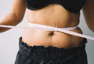 Mito ou verdade: é preciso emagrecer antes de uma cirurgia plástica abdominal?