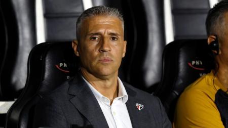 Crespo em coletiva após empate com o Santos