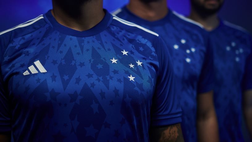 Cruzeiro renova parceria com Adidas em 'maior contrato da história do clube'