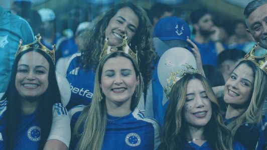 Torcedoras do Cruzeiro no Mineirão