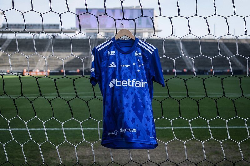 Escalação do Cruzeiro: Diniz aposta em time reserva contra o Corinthians