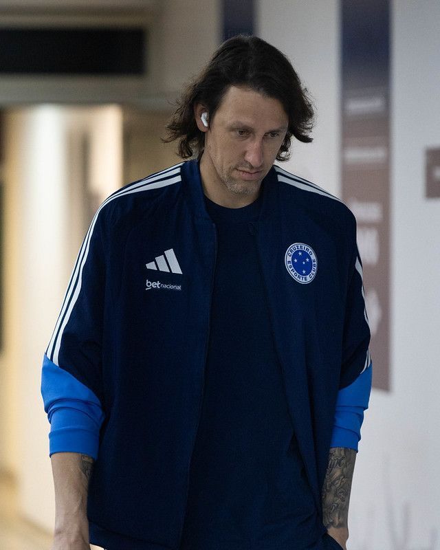 Cruzeiro: Cássio passará por cirurgia no joelho após lesão sofrida contra o Flamengo