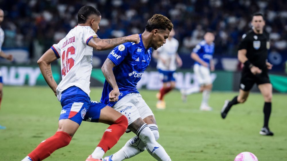Cruzeiro fará reclamação formal na CBF por arbitragem contra o Bahia