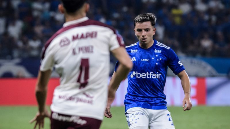Copa Sul-Americana: com qual uniforme o Cruzeiro jogará contra o Lanús na Argentina?