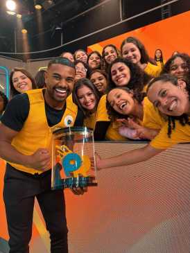 Celso Portiolli recebeu campeões do BBB no Domingo Legal