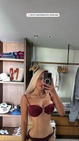 Day Magalhães é uma modelo brasileira