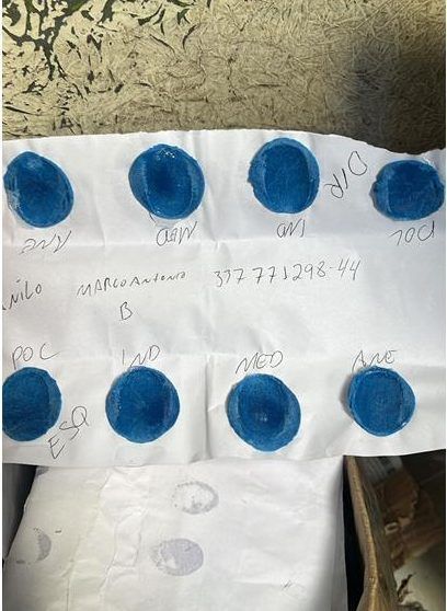 Seis pessoas foram conduzidas à delegacia para prestar esclarecimentos devido ao uso de Dedos de Silicone em autoescola.