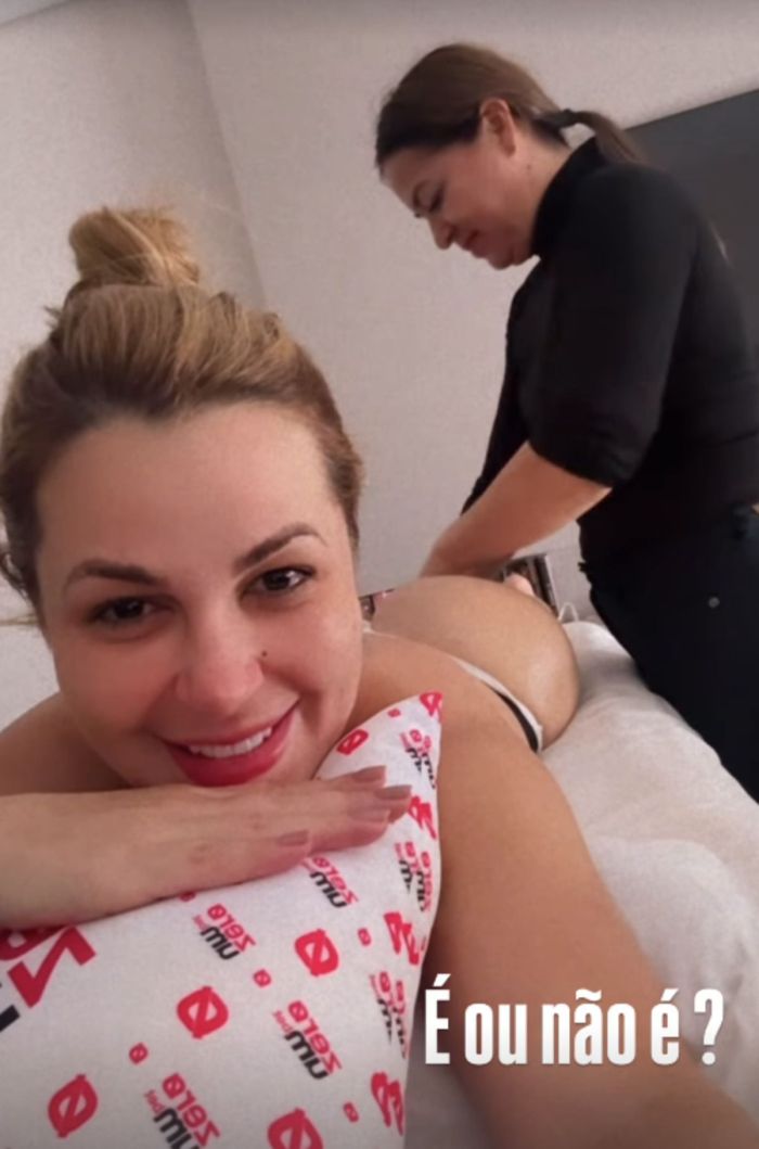 Deolane Bezerra debocha nas redes sociais