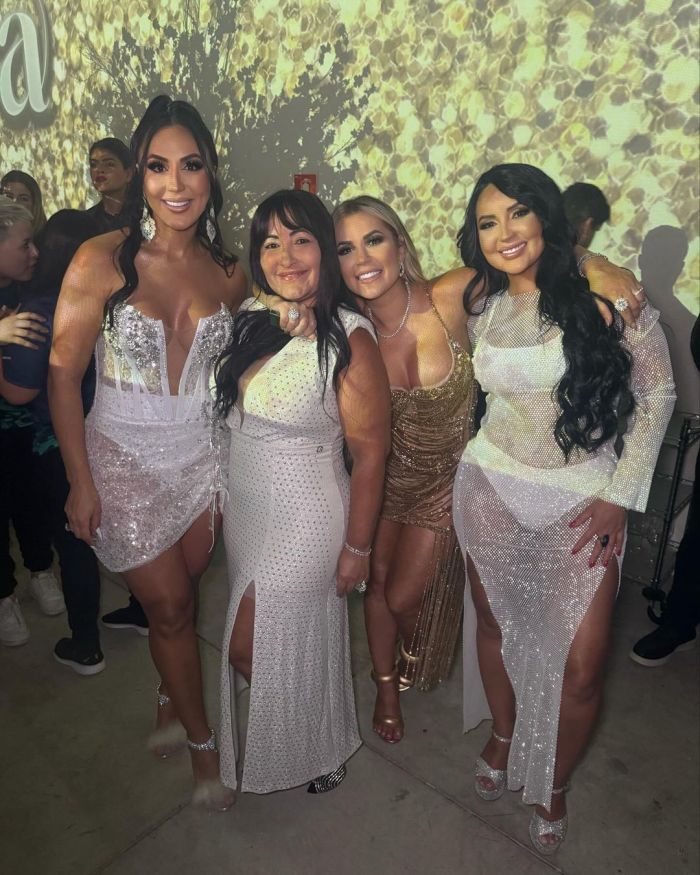 Dayanne, Solange, Deolane e Daniele 