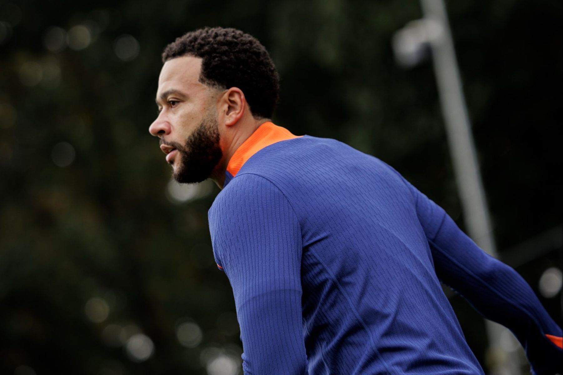 Corinthians: lesão não impedirá viagem de Memphis Depay à Holanda