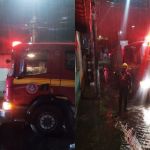 Bombeiros resgatam família em carro arrastado por enchente em Conselheiro Lafaiete (MG)