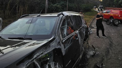 Veja imagens do acidente com cantor Fabiano Menotti